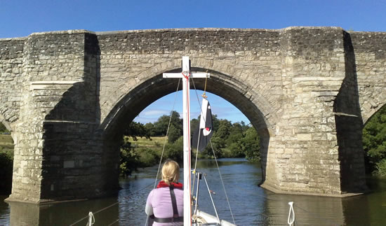 Teston Bridge